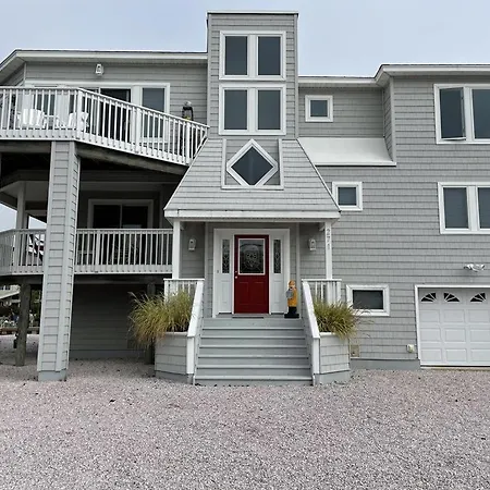 Lagoon Front, Loveladies, Dock, Decks, Beach Badges, Bikes, Ping Pong Table, Foosball, Wifi,Gorgeous Reverse-Living Loveladies Contemporary On A,